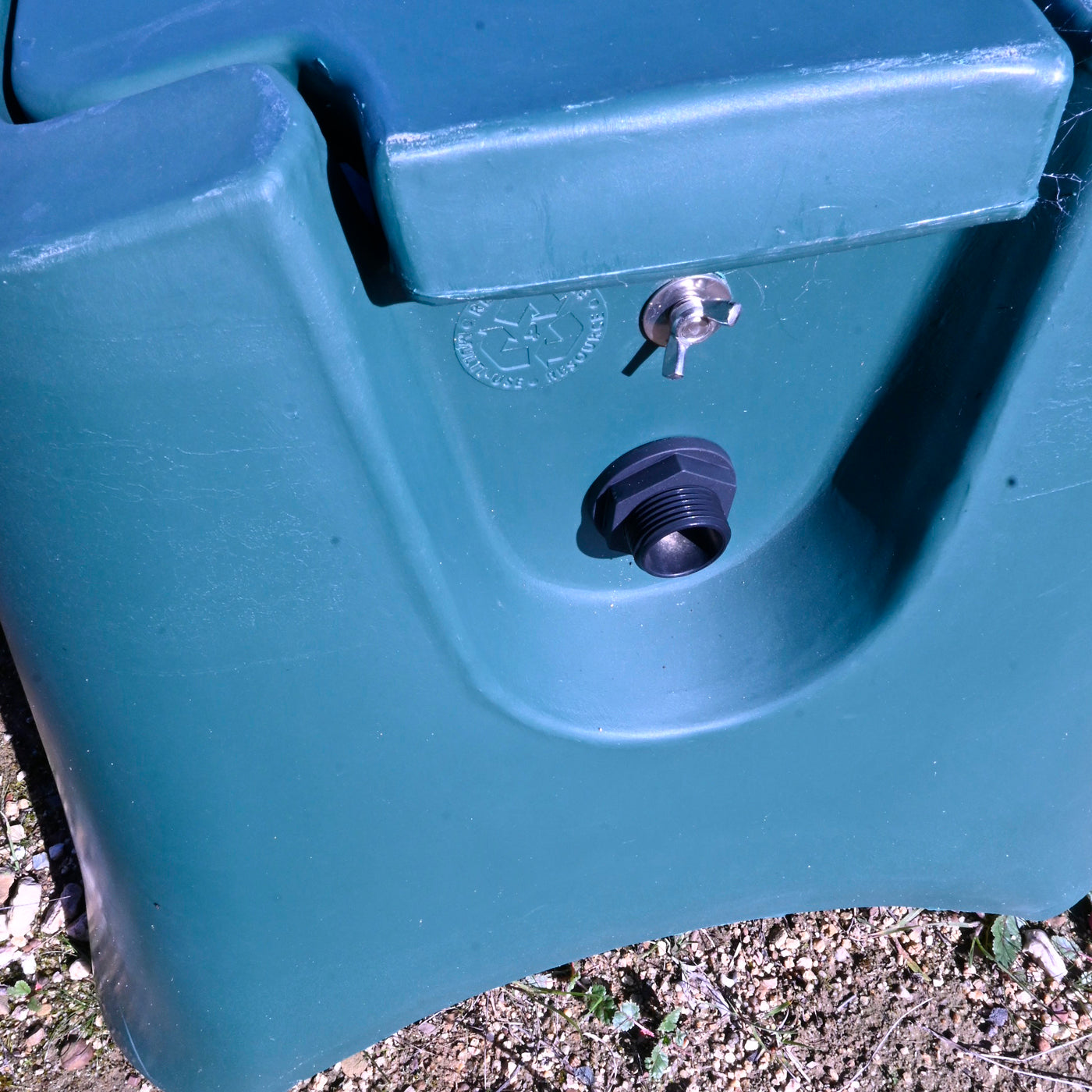 Sweep Trough 250l-25mm Valve