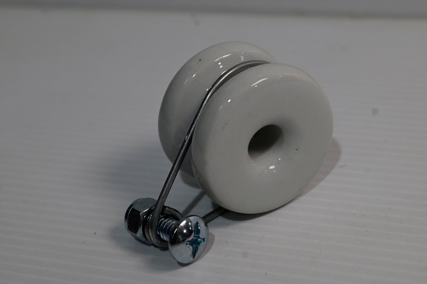 Round Porcelian Insulators With Clips