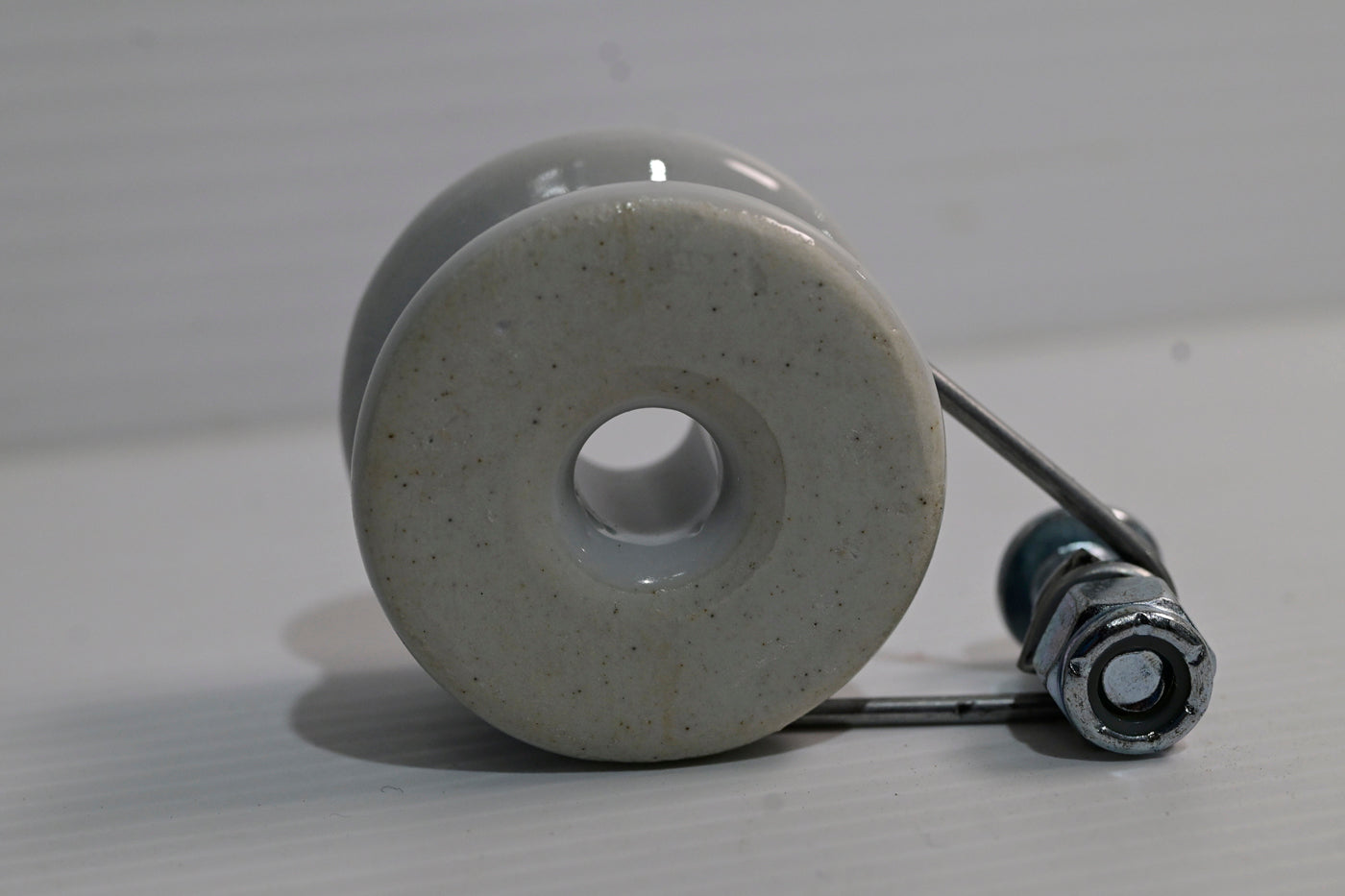 Round Porcelian Insulators With Clips