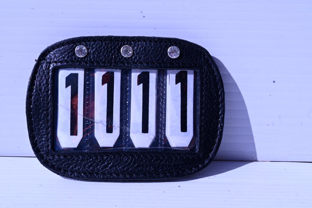 Cavalier Leather Saddlepad 4 Digit Number Holder [cl:black]
