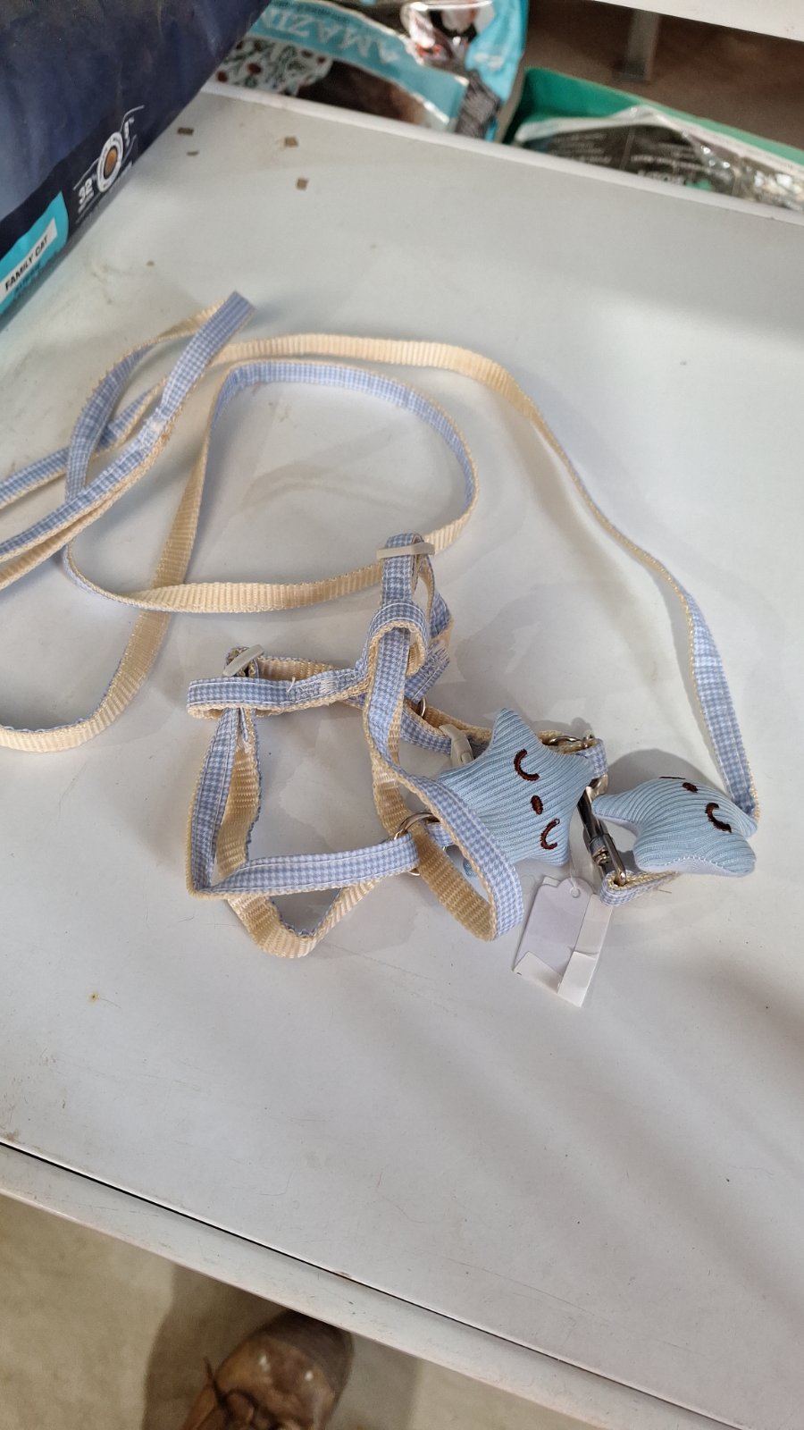 Cat Harness And Leash [cl:blue Check]