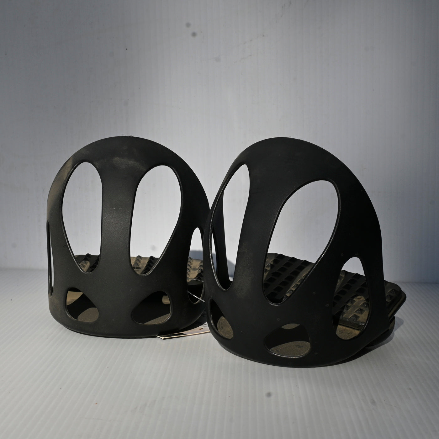 Eureka Stirrup Cage 10cm