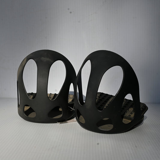 Eureka Stirrup Cage 10cm
