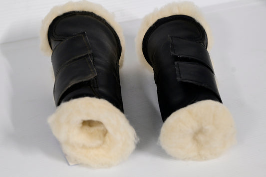 Front Boots With Lambs Wool Pony