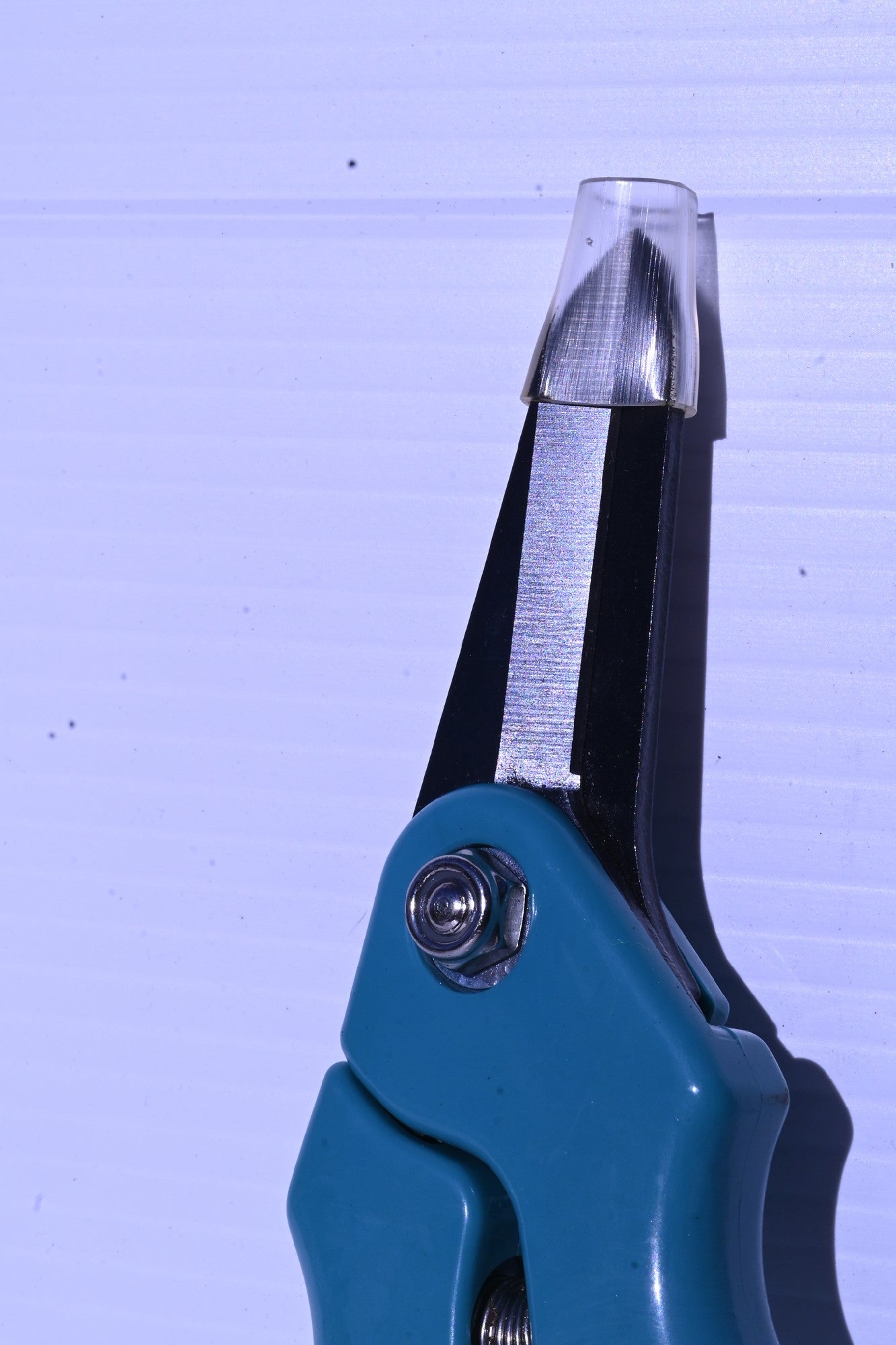 Compact Hoof Shear