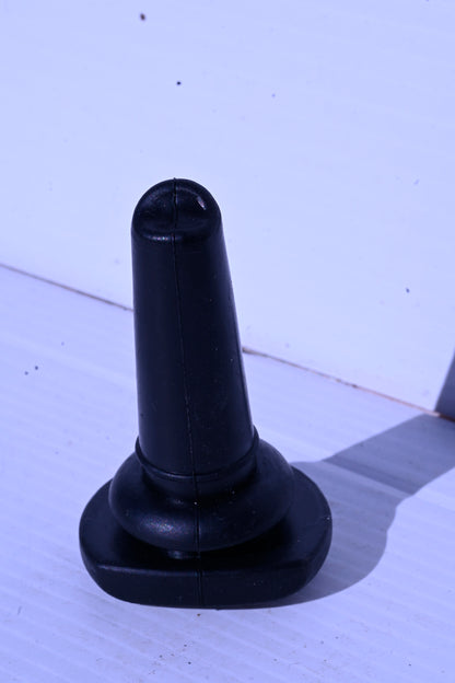 Supreme Lamb Teat With Valve-black