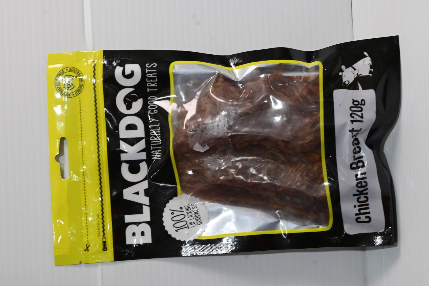 Blackdog Chicken Breast 120gm Dog Treat [sz:120g]