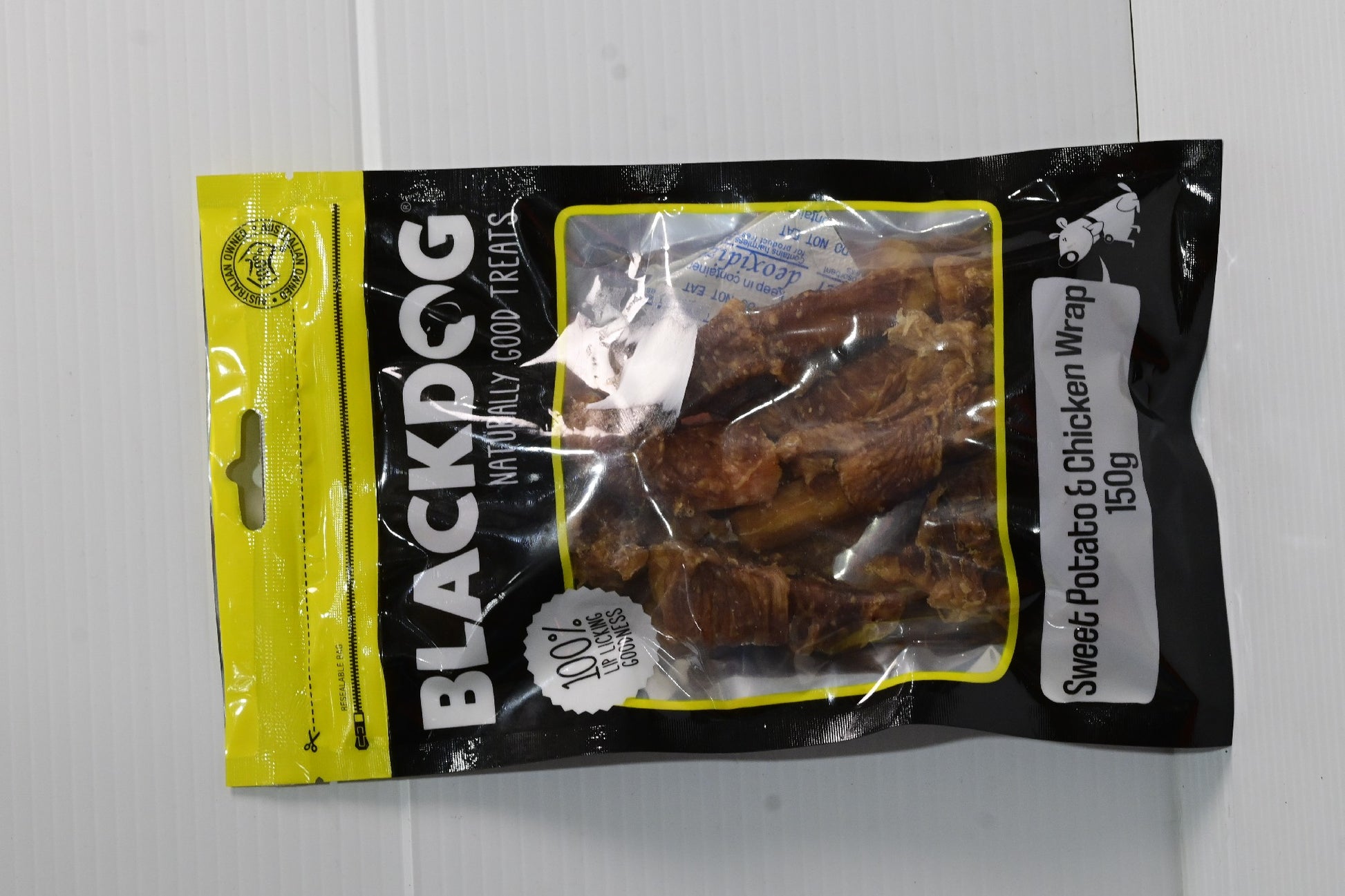 Blackdog Sweet Potato & Chicken 150gm Dog Treat [sz:15og]
