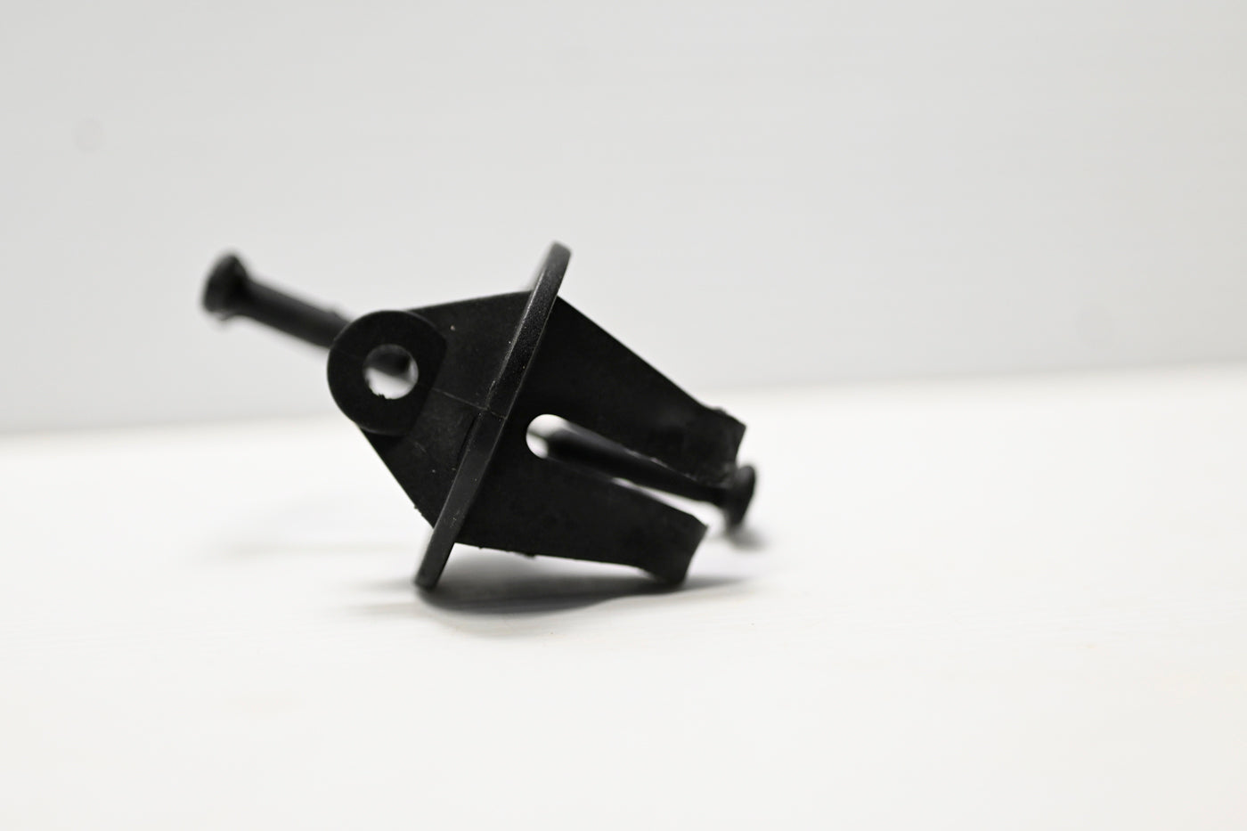 Thunderbird Pinlock Steel Post [ps:100]