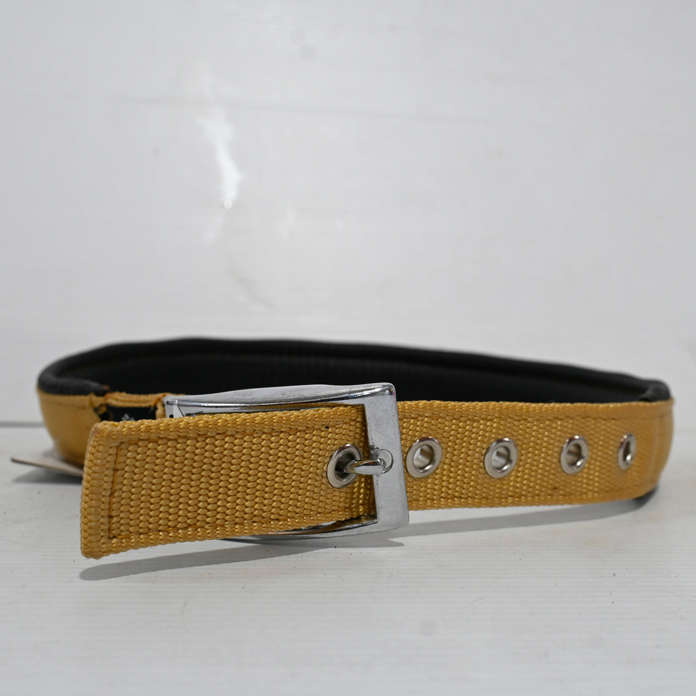 Prestige Soft Padded Collar Dog Collar [cl:gold Sz:66cm]