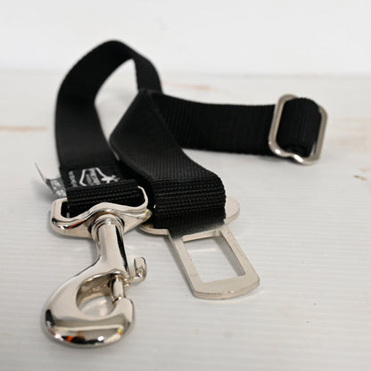 Prestige Dog Seat Belt Attachment Black Adjusts 18-36" (46-91cm)