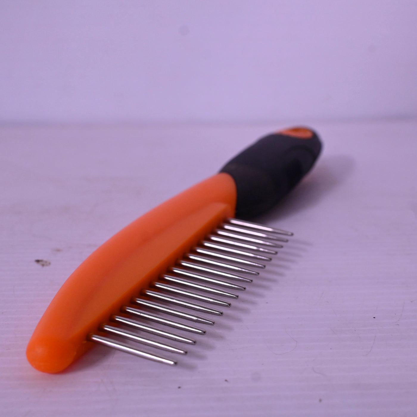 Scream Coarse Comb Loud Orange