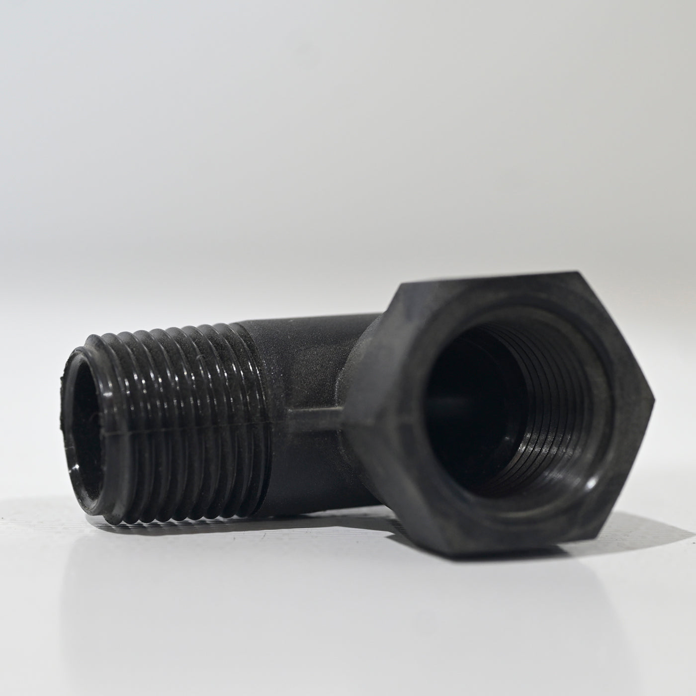 90 Degree Male / Female Elbow - 15mm [sz:15mm]