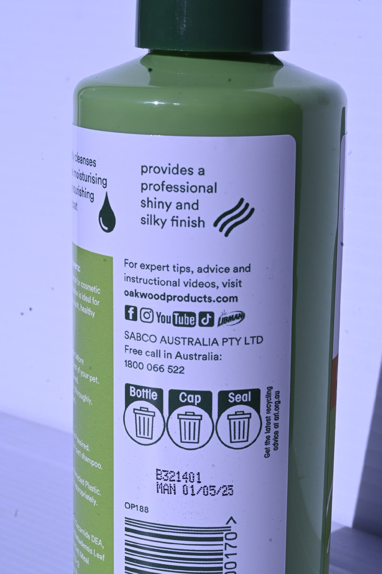 Dog Shampoo - Gentle Smooyh & Short Coats