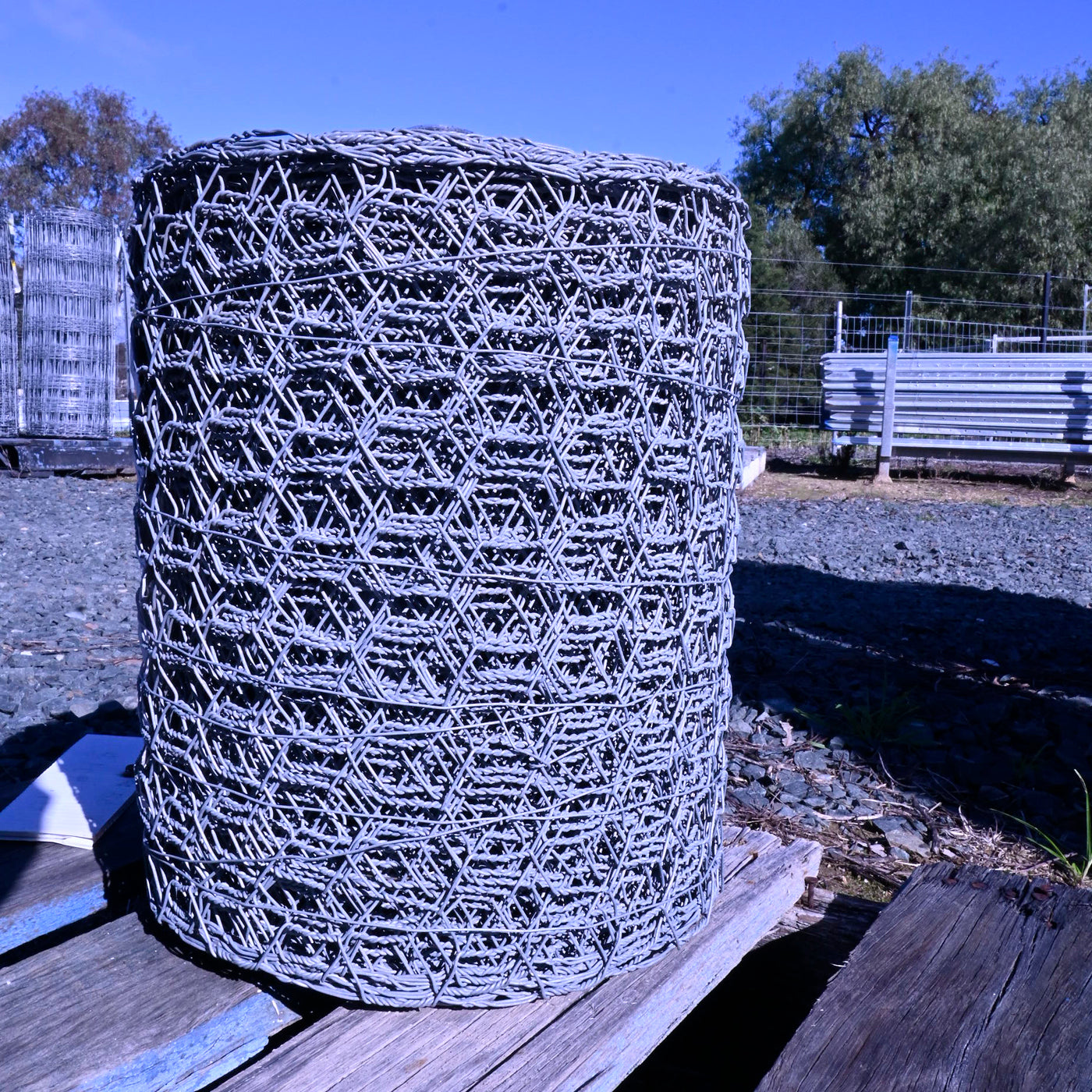 Awp Imported Netting [te:300mm X 40 X 1.4 Le:50m]