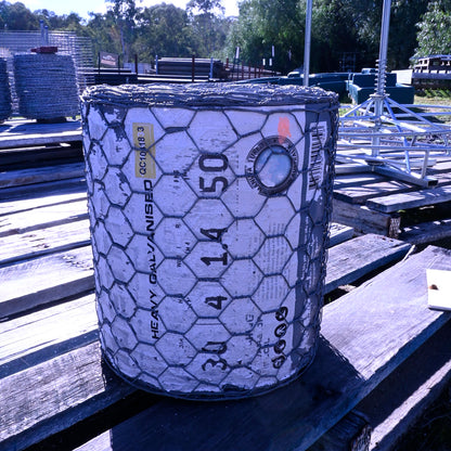 Awp Imported Netting [te:300mm X 40 X 1.4 Le:50m]