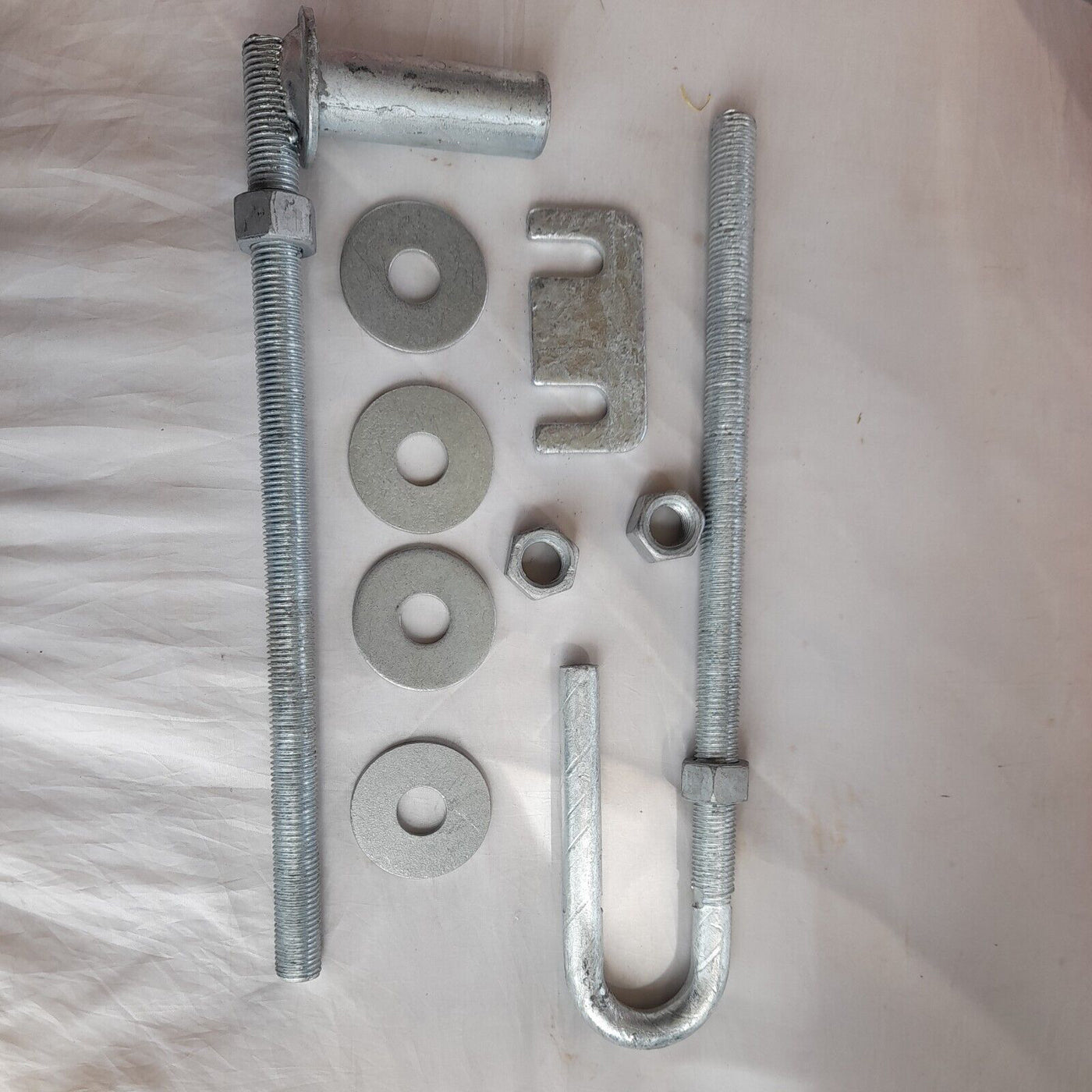 Rotech 25nb X 300mm Concrete Post Hinge Set 