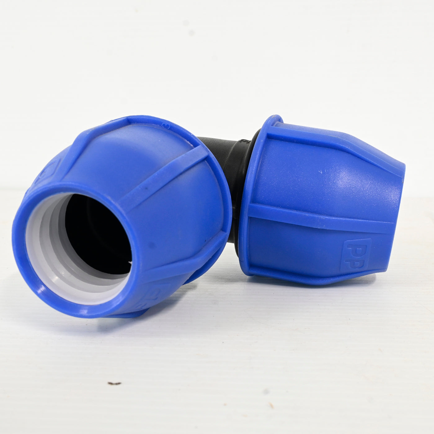 Metric Elbow - 32mm [sz:32mm]